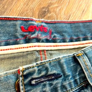 Levi’s jeans